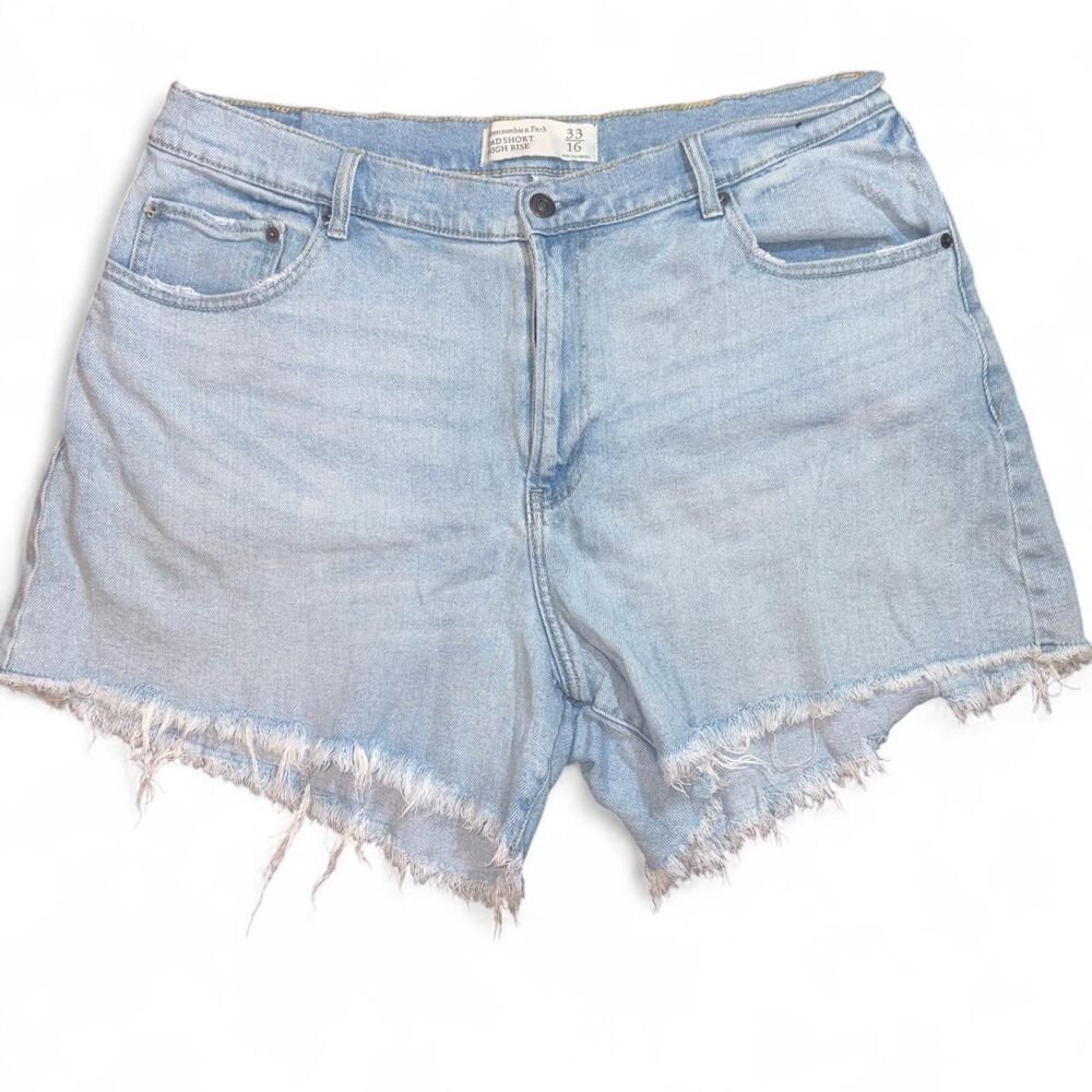 Vintage Abercrombie and Fitch Curve Love Dad Short Light Wash